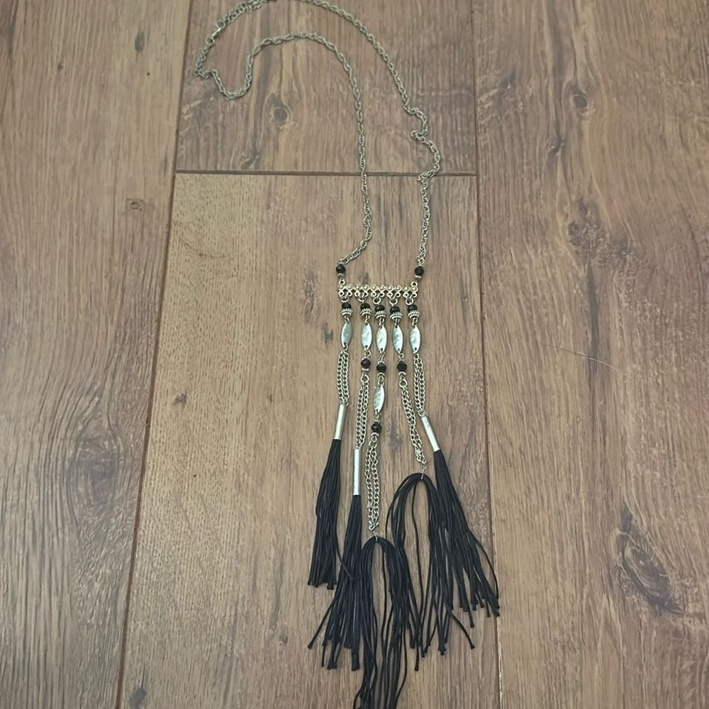 Black/gold necklace